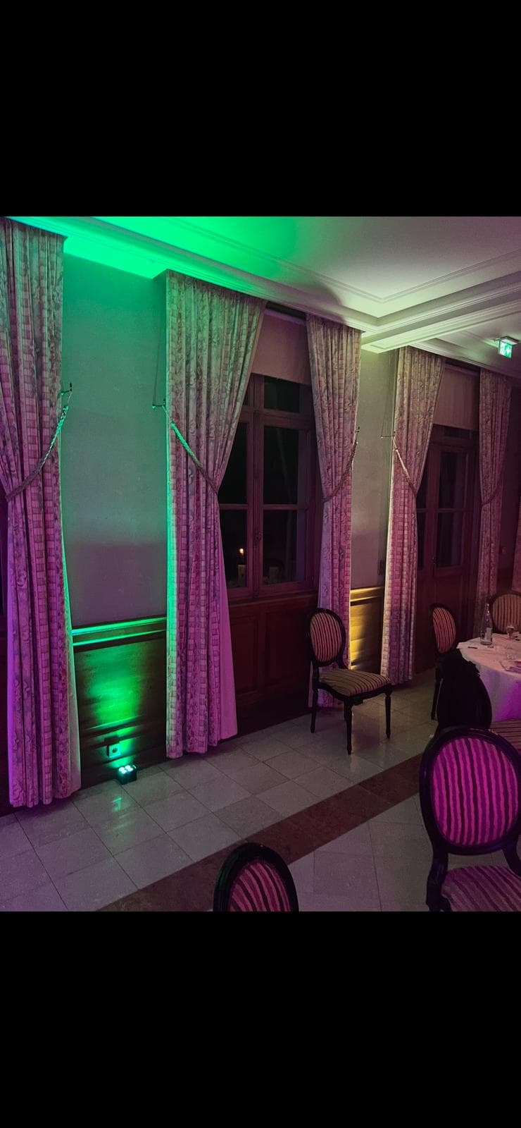Éclairage ambiance salle de réception